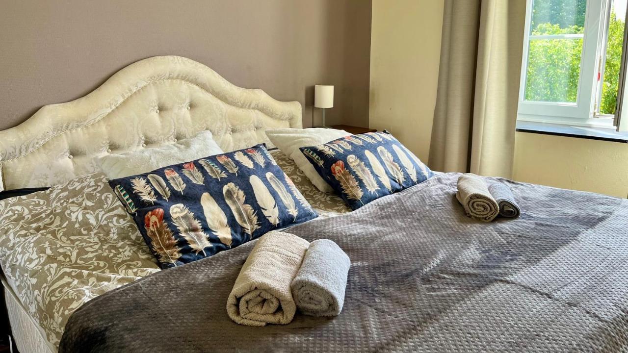 B&B Les Ecoliers Cherain Ngoại thất bức ảnh