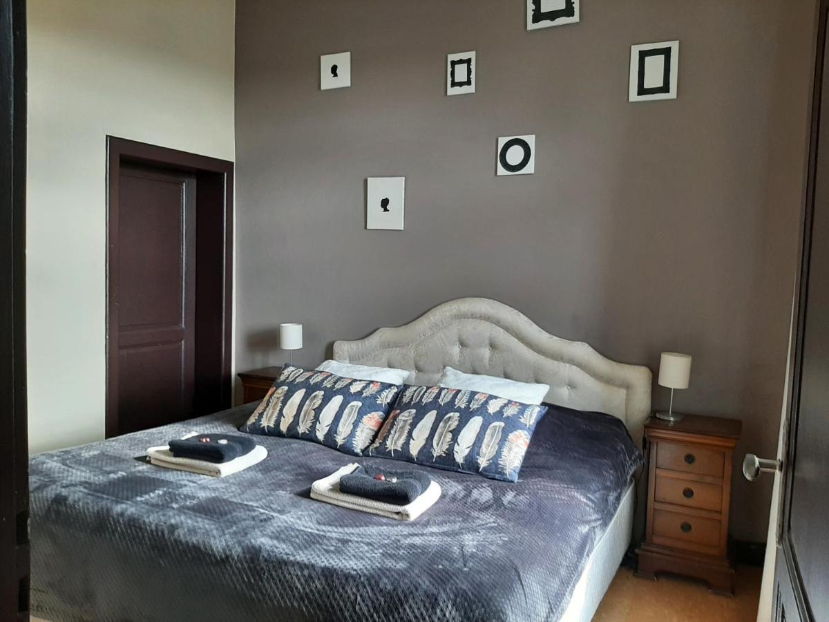 B&B Les Ecoliers Cherain Ngoại thất bức ảnh