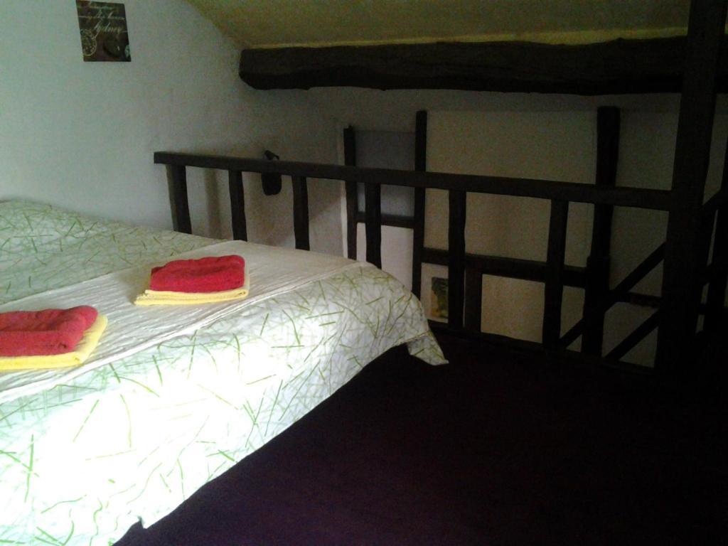 B&B Les Ecoliers Cherain Phòng bức ảnh
