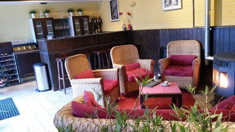 B&B Les Ecoliers Cherain Ngoại thất bức ảnh