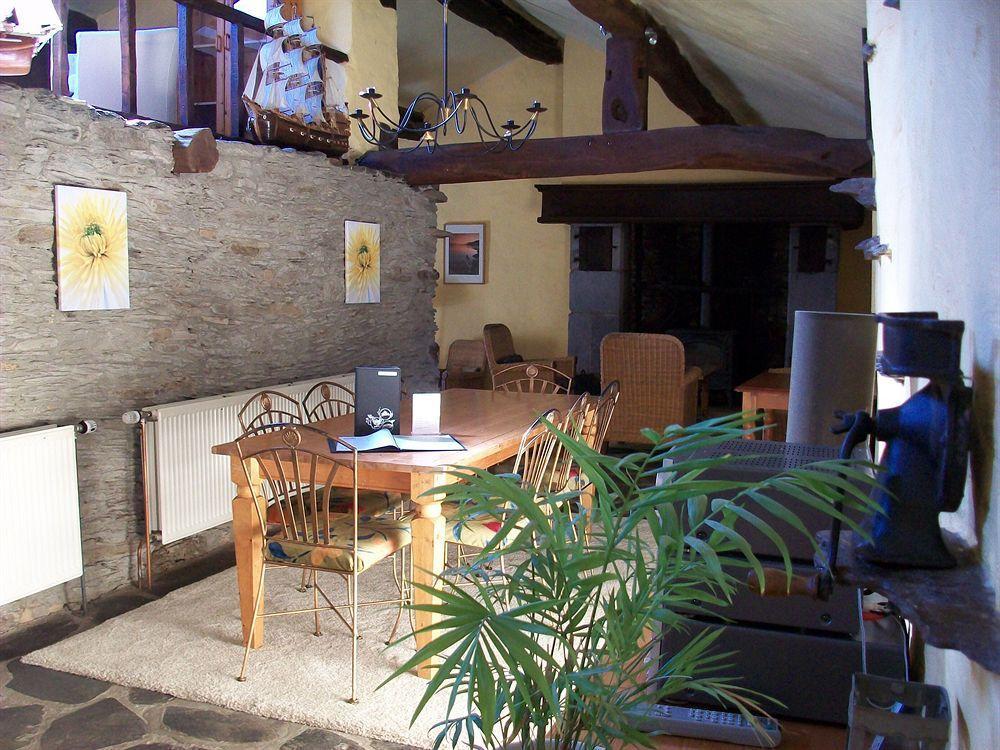 B&B Les Ecoliers Cherain Ngoại thất bức ảnh
